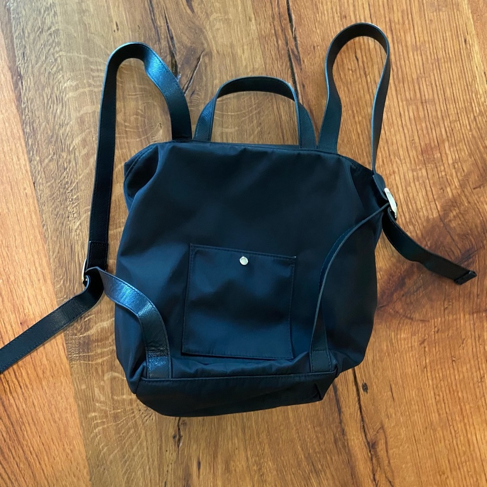 Levenger Versatile Black Backpack, Thoughtful Det… - image 2